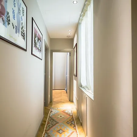 Apartment Exclusuite Design